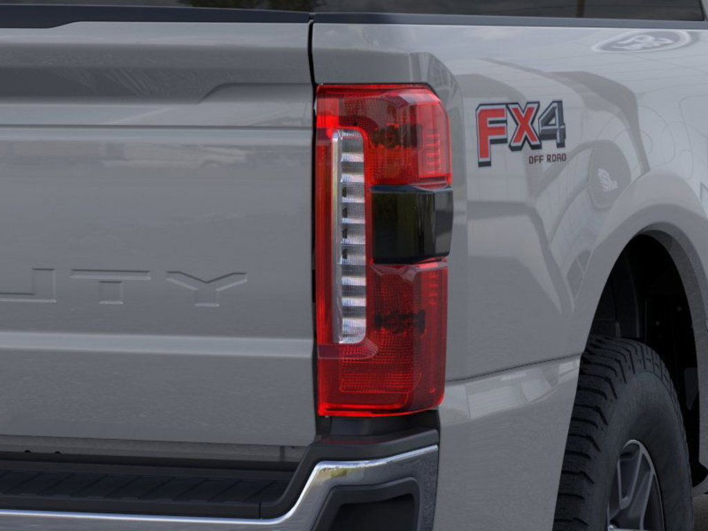 New 2026 Ford F250 Lariat w/ FX4 Off-Road Package image 21