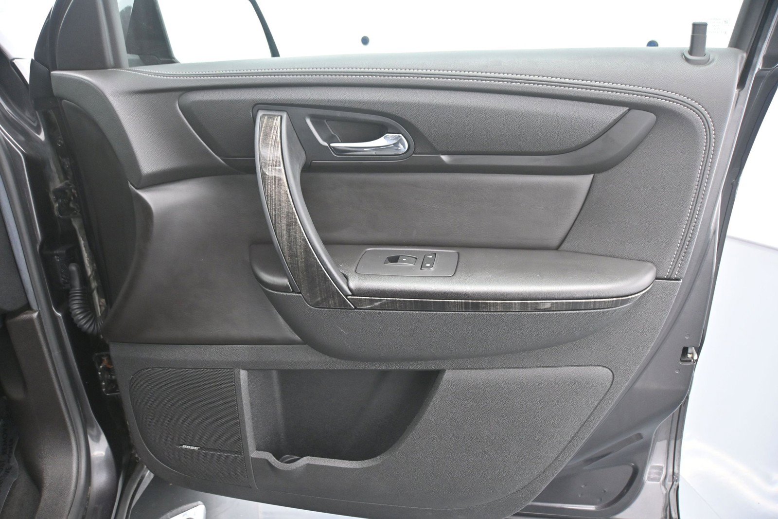 Used 2017 GMC Acadia Limited SLT AWD/4WD image 12