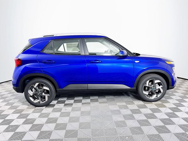 New 2026 Hyundai Venue SEL FWD image 7