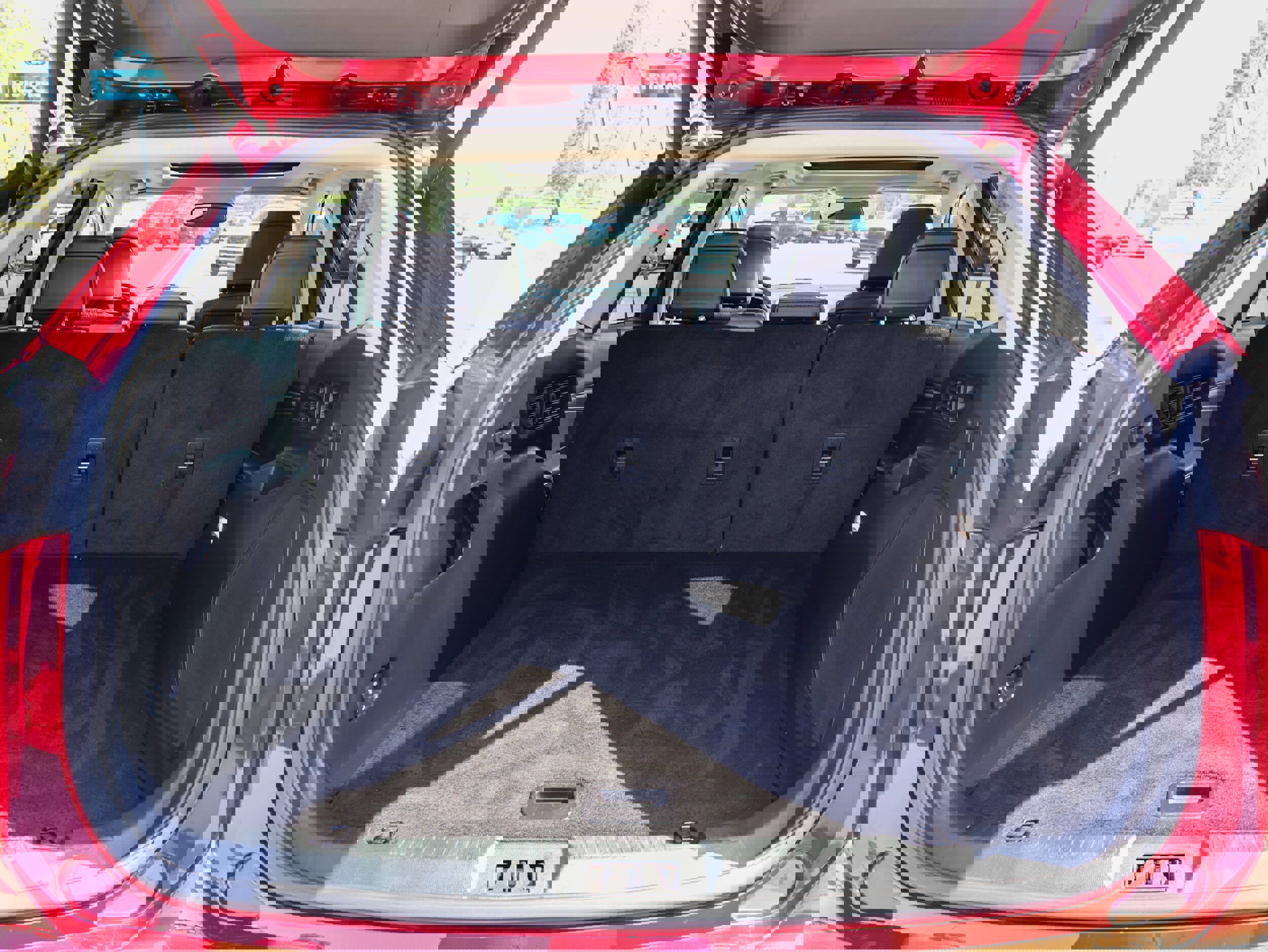 Used 2024 Ford Edge Titanium w/ Equipment Group 301A image 9