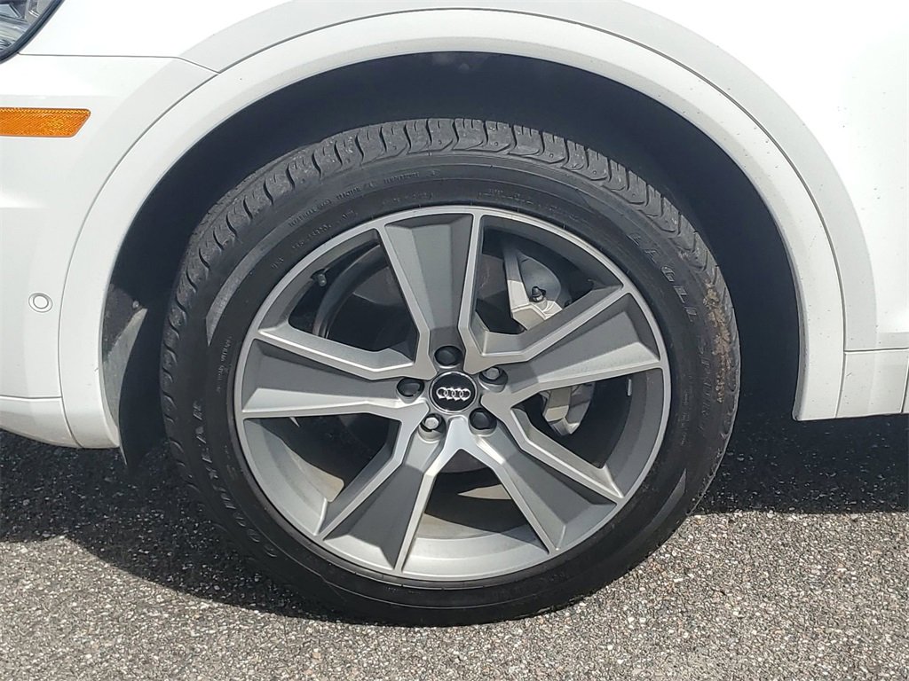 Used 2020 Audi Q5 Prestige image 10