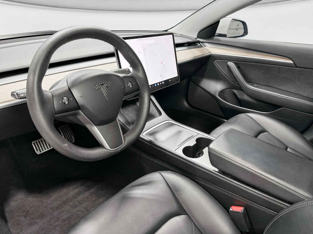 Used 2021 Tesla Model 3 Long Range image 16