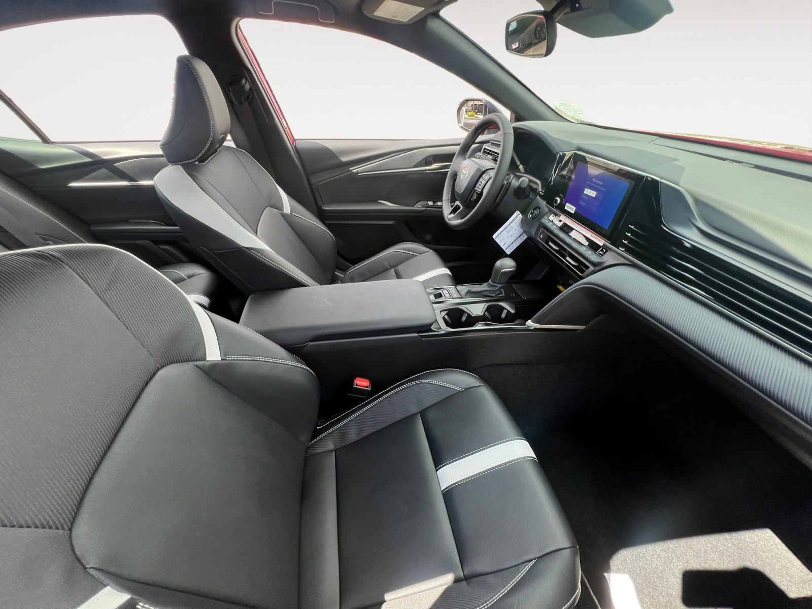 New 2026 Toyota Camry Hybrid image 15