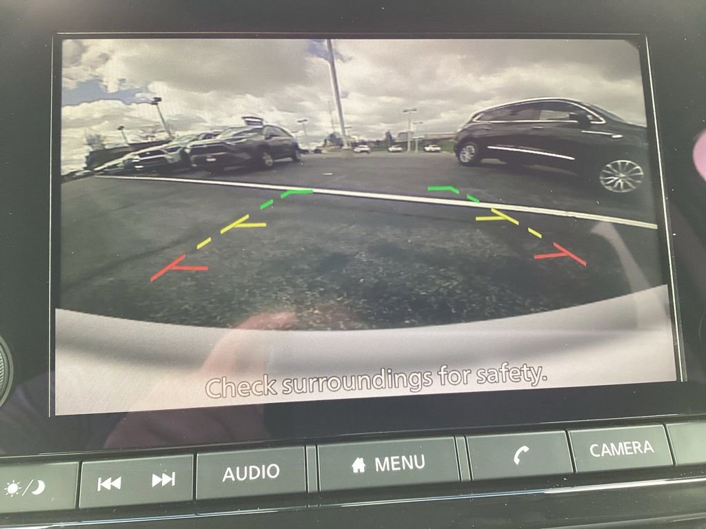 Used 2025 Nissan Pathfinder SV AWD/4WD image 20