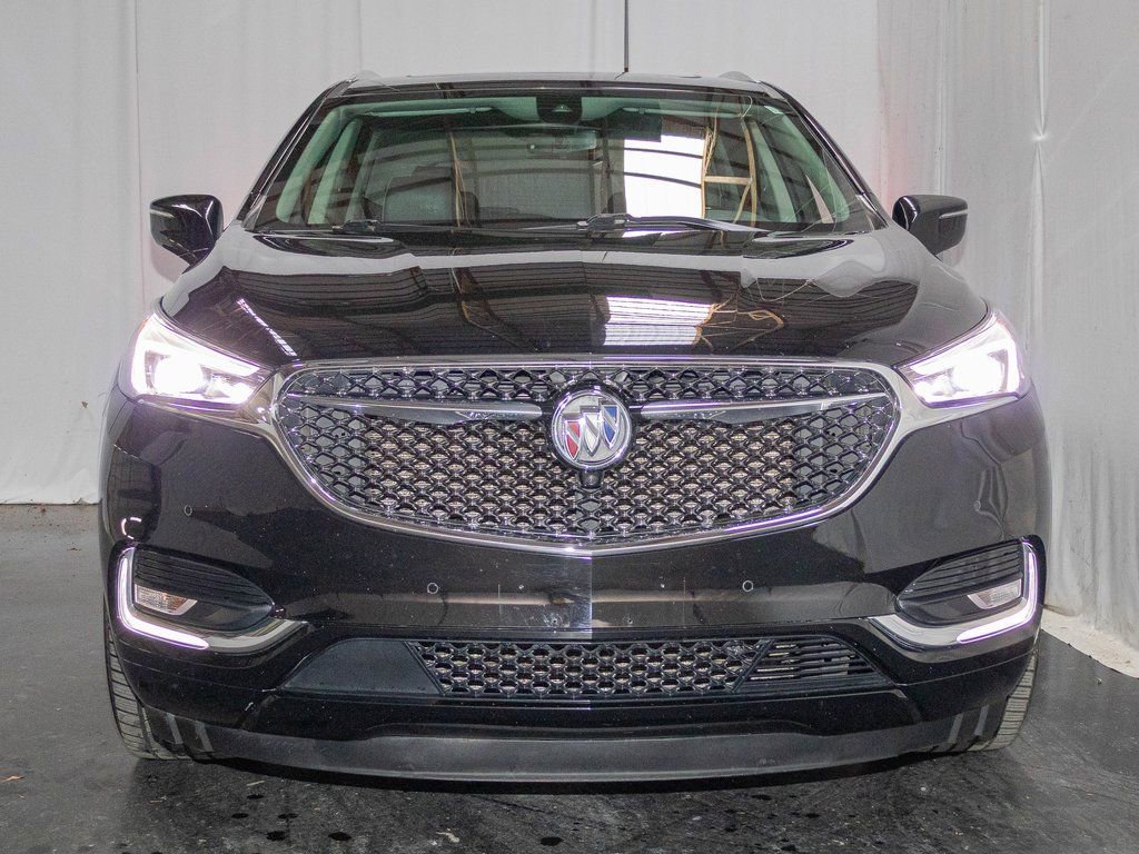 Used 2020 Buick Enclave Avenir w/ Avenir Technology Package image 2
