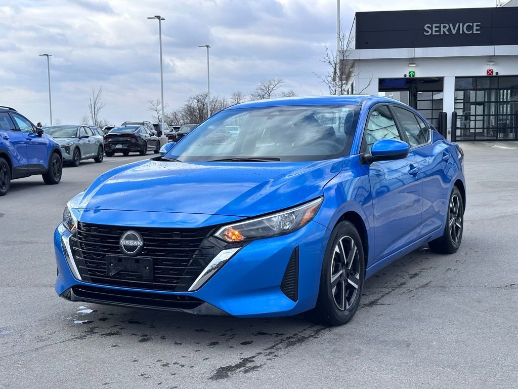 Used 2024 Nissan Sentra SV image 3