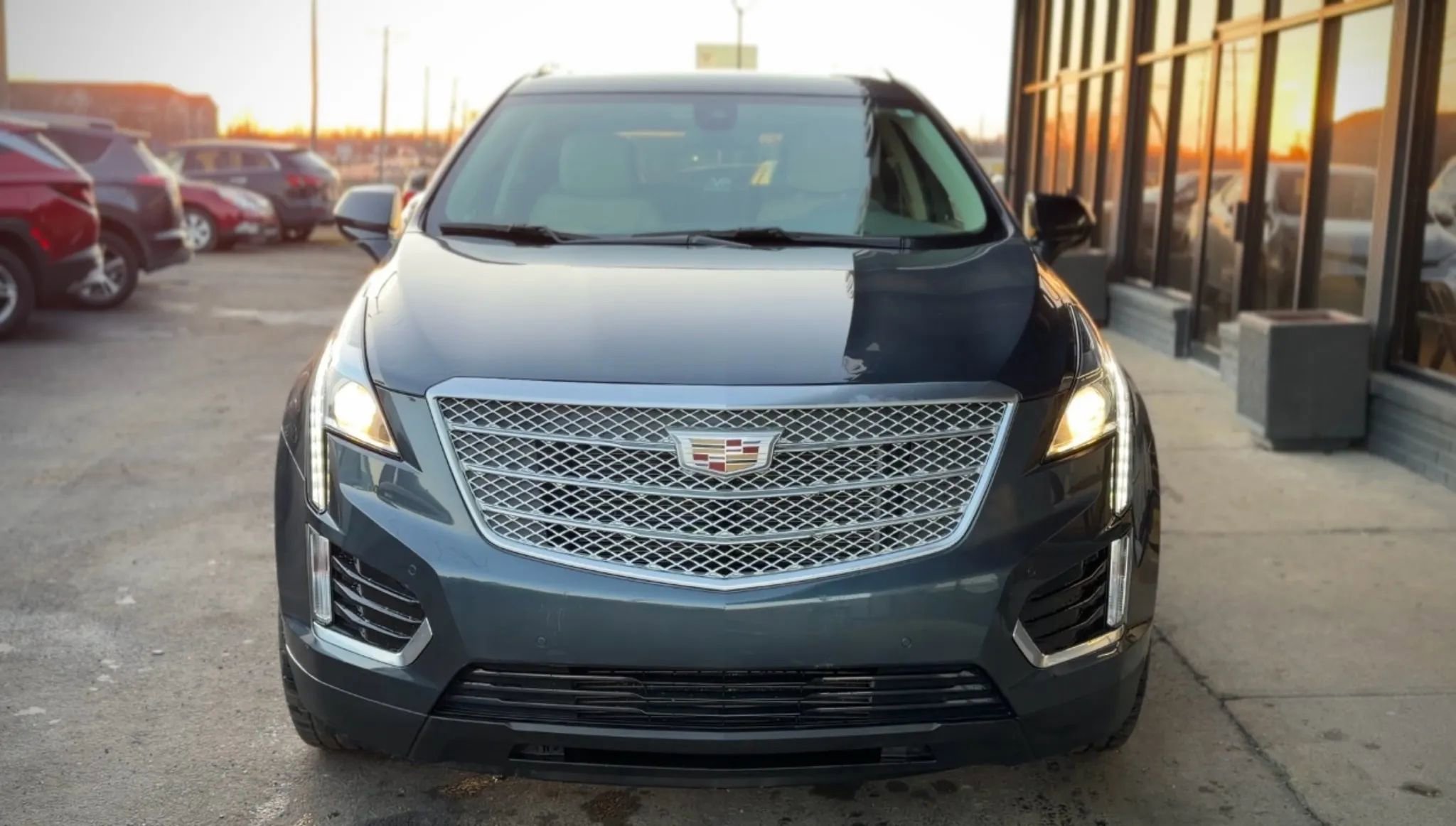 Used 2019 Cadillac XT5 Luxury w/ LPO, Radiant Package image 6