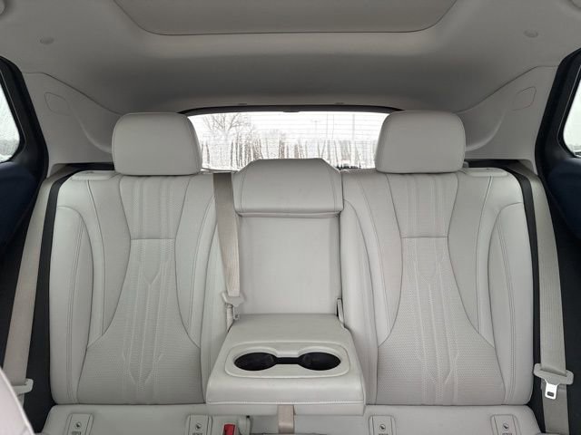 Used 2024 Buick Envision Avenir image 16