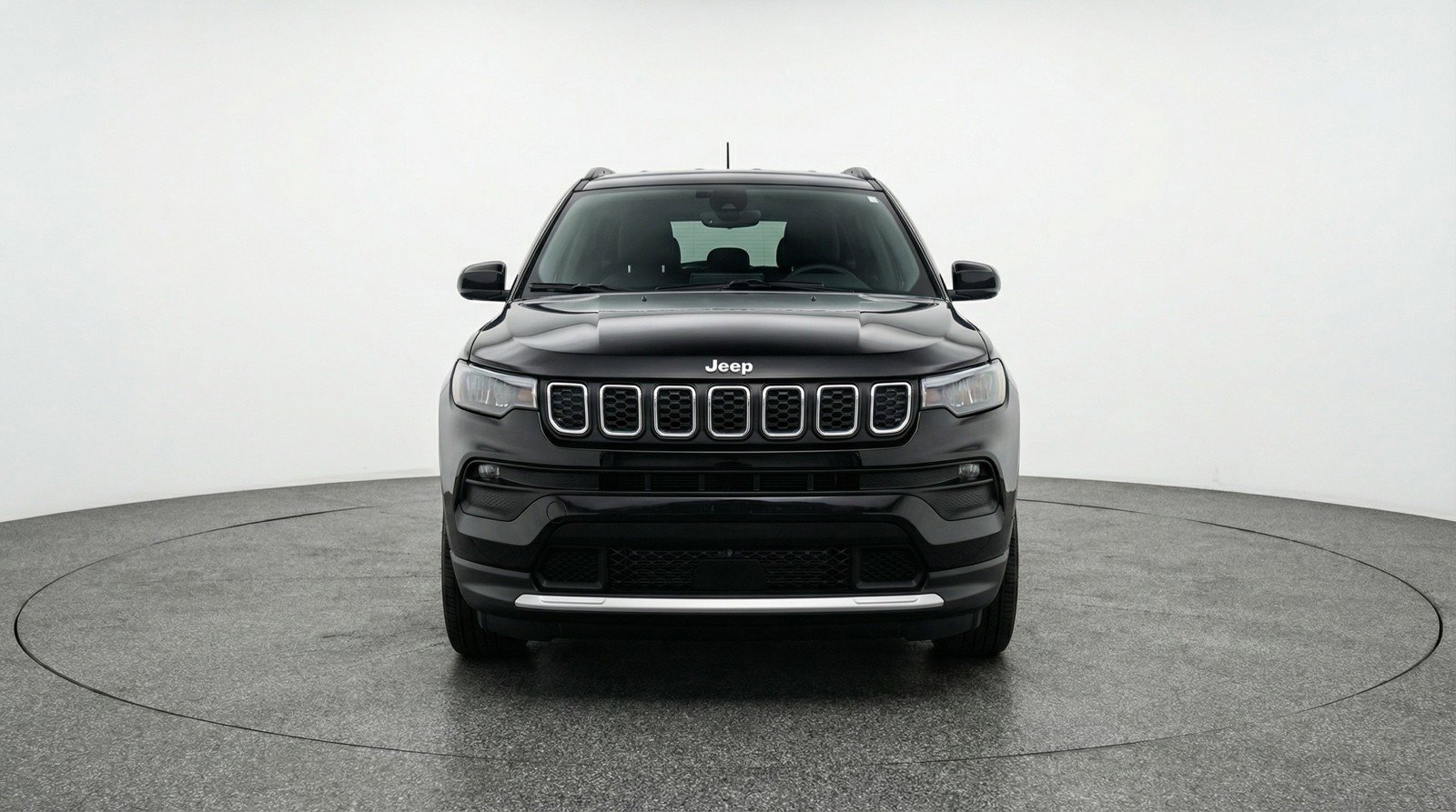 Used 2025 Jeep Compass Latitude image 2