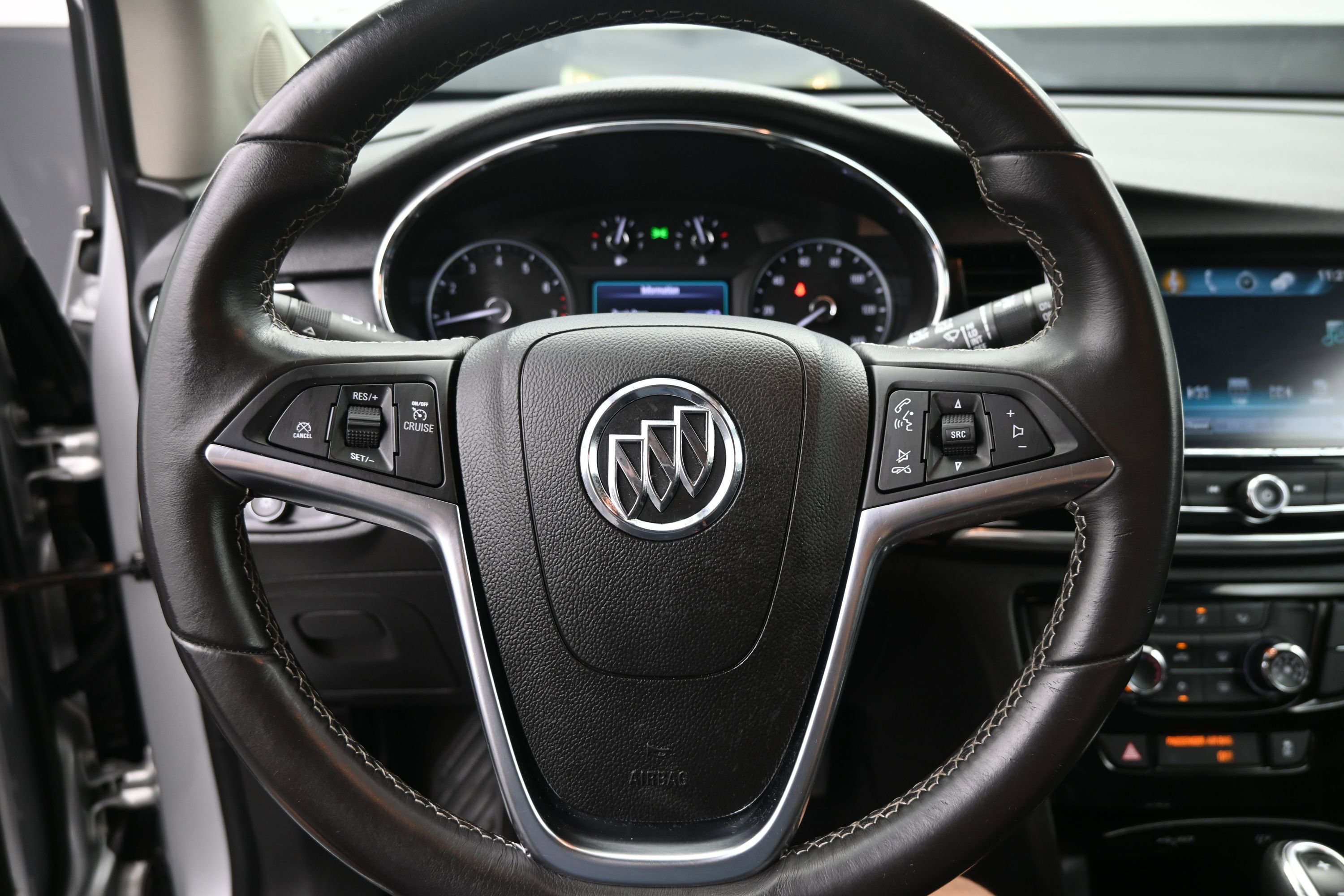 Used 2019 Buick Encore Preferred w/ Safety Package FWD image 11