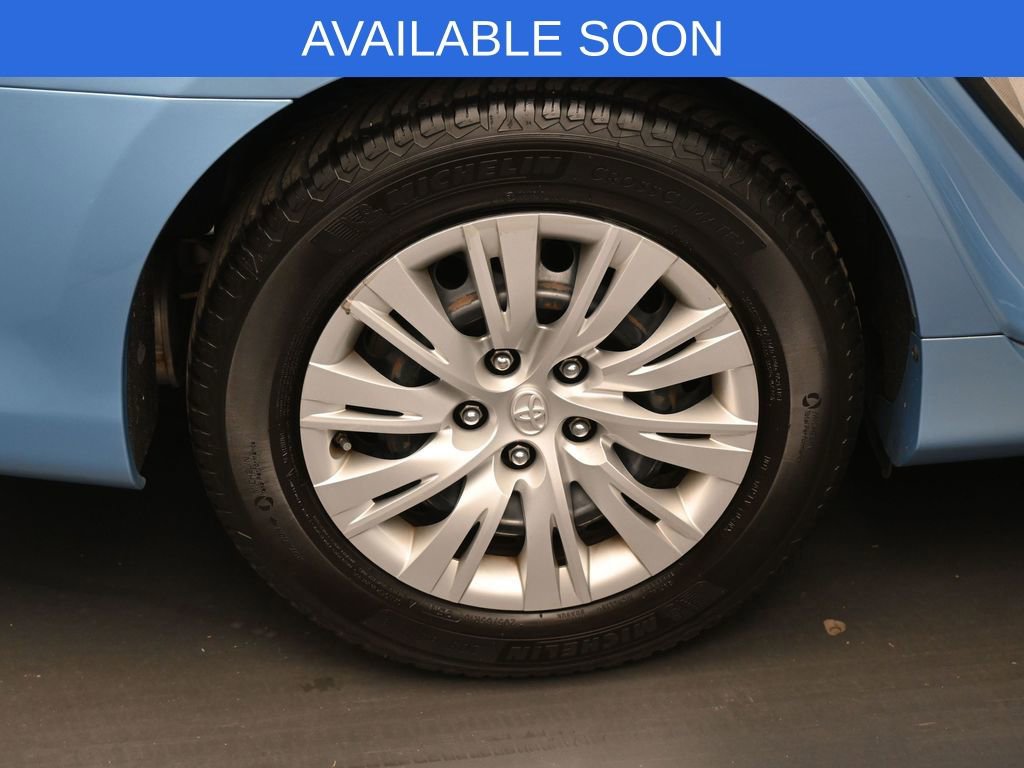 Used 2012 Toyota Camry LE FWD image 34