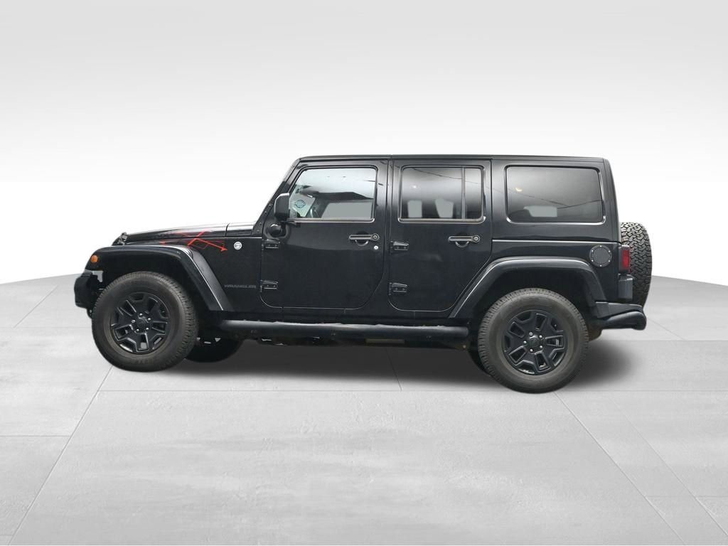 Used 2016 Jeep Wrangler Unlimited Sahara AWD/4WD image 13