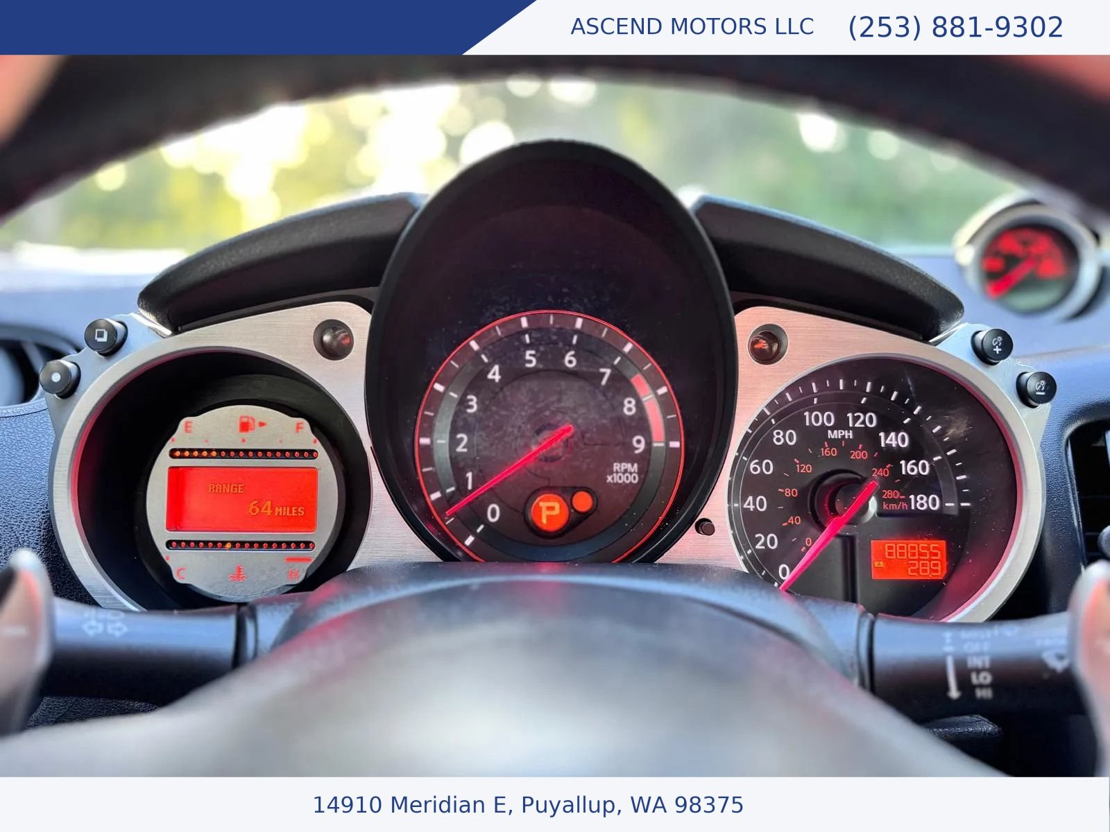 Used 2010 Nissan 370Z Touring RWD image 12