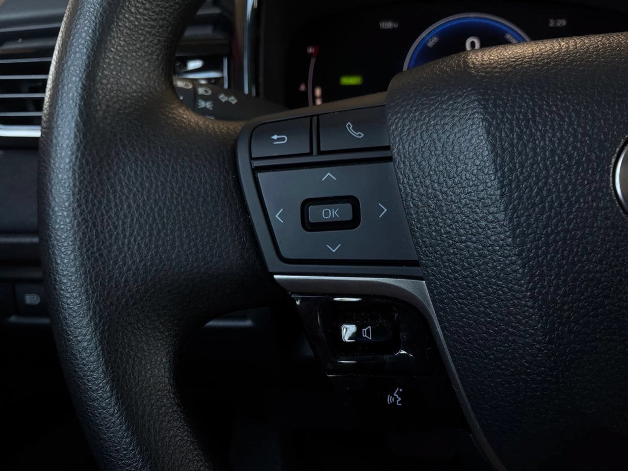 Used 2026 Toyota Camry LE FWD image 34
