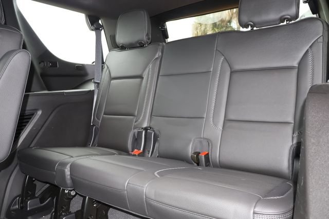 Used 2024 GMC Yukon Denali w/ Advanced Technology Package AWD/4WD image 15