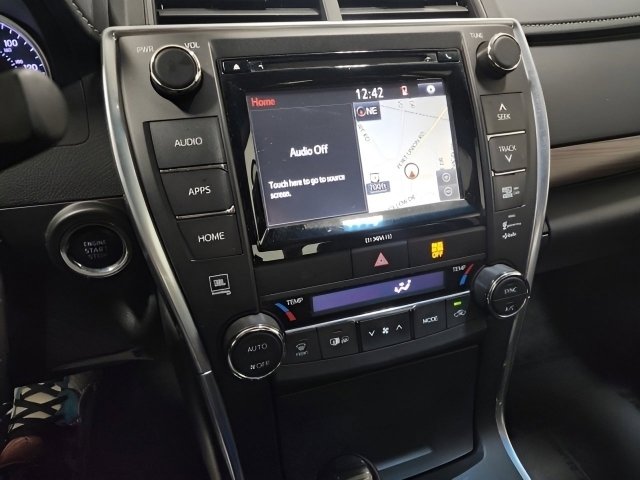 Used 2016 Toyota Camry XLE w/ Advanced Technology Package image 34