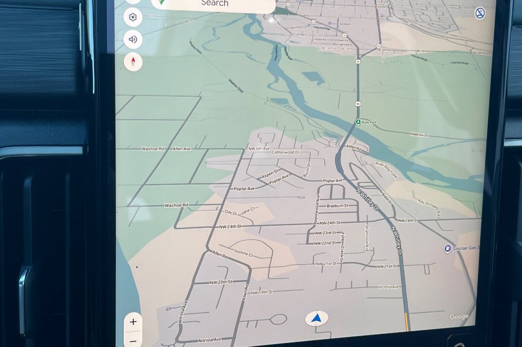 New 2026 GMC Acadia AT4 w/ Luxury Package image 17