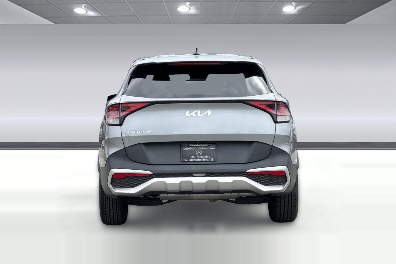 Used 2023 Kia Sportage LX FWD image 10