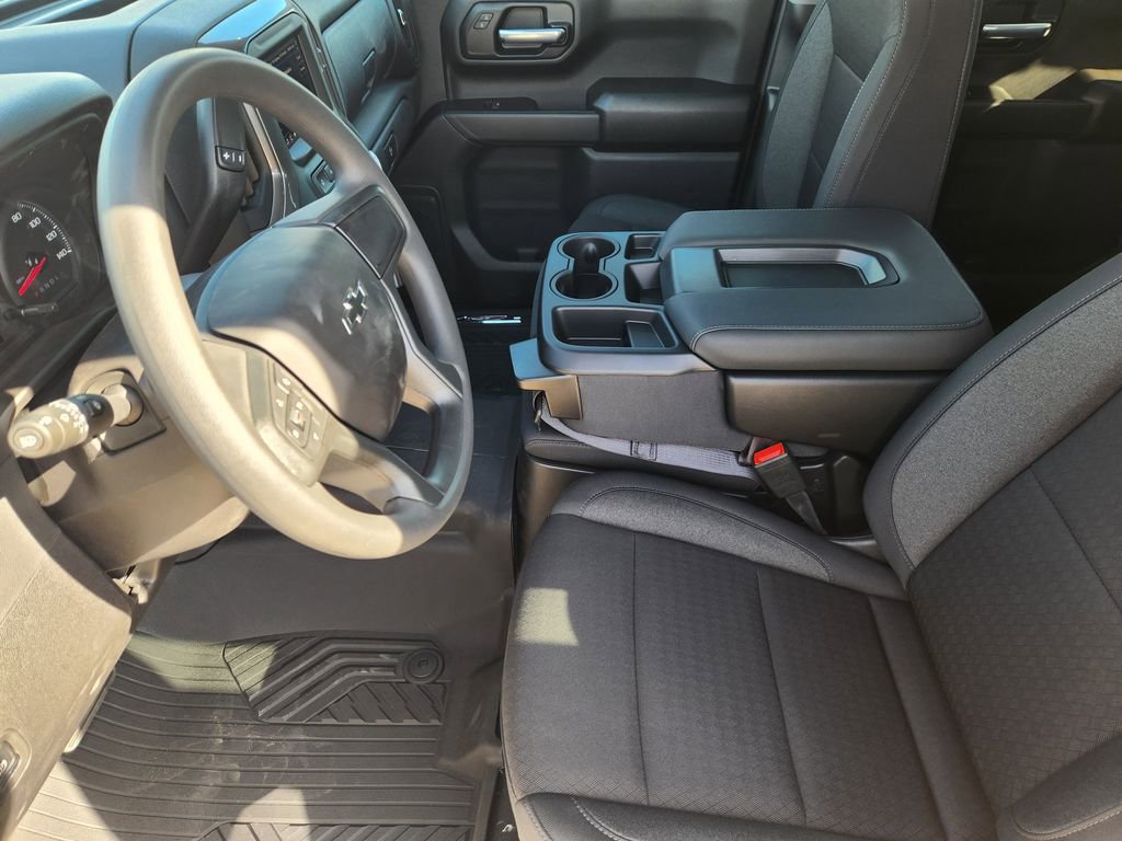 New 2026 Chevrolet Silverado 1500 Custom Trail Boss w/ LPO, Dark Essentials Package image 9