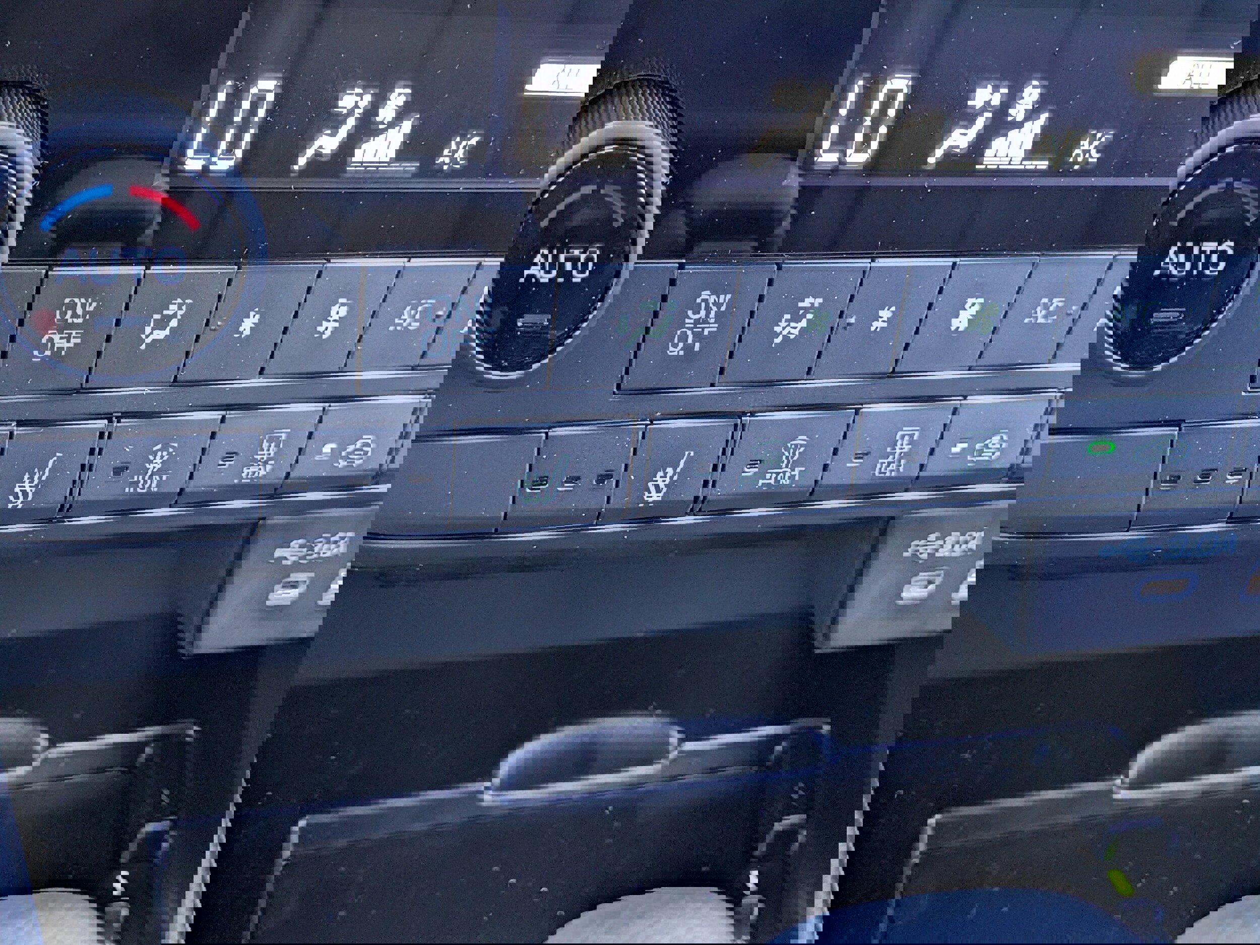 New 2026 Subaru Outback Limited w/ Premium/Limited Package 2 AWD/4WD image 22