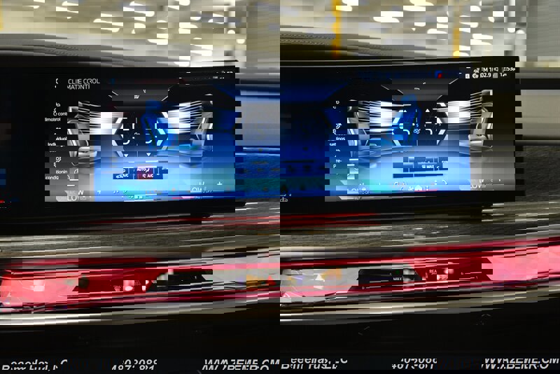 Used 2023 BMW 740i w/ Parking Assistance Package RWD image 32