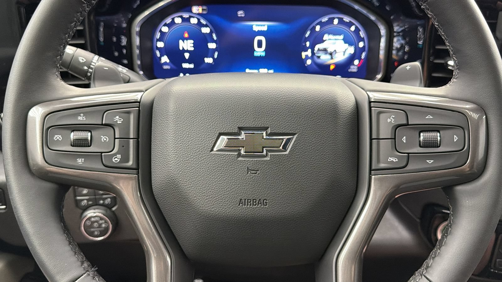 Used 2026 Chevrolet Silverado 1500 ZR2 AWD/4WD image 28