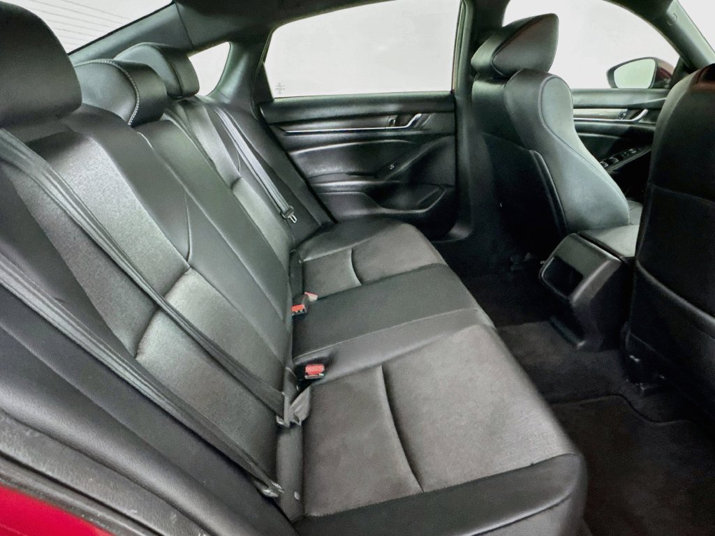 Used 2019 Honda Accord Sport image 28