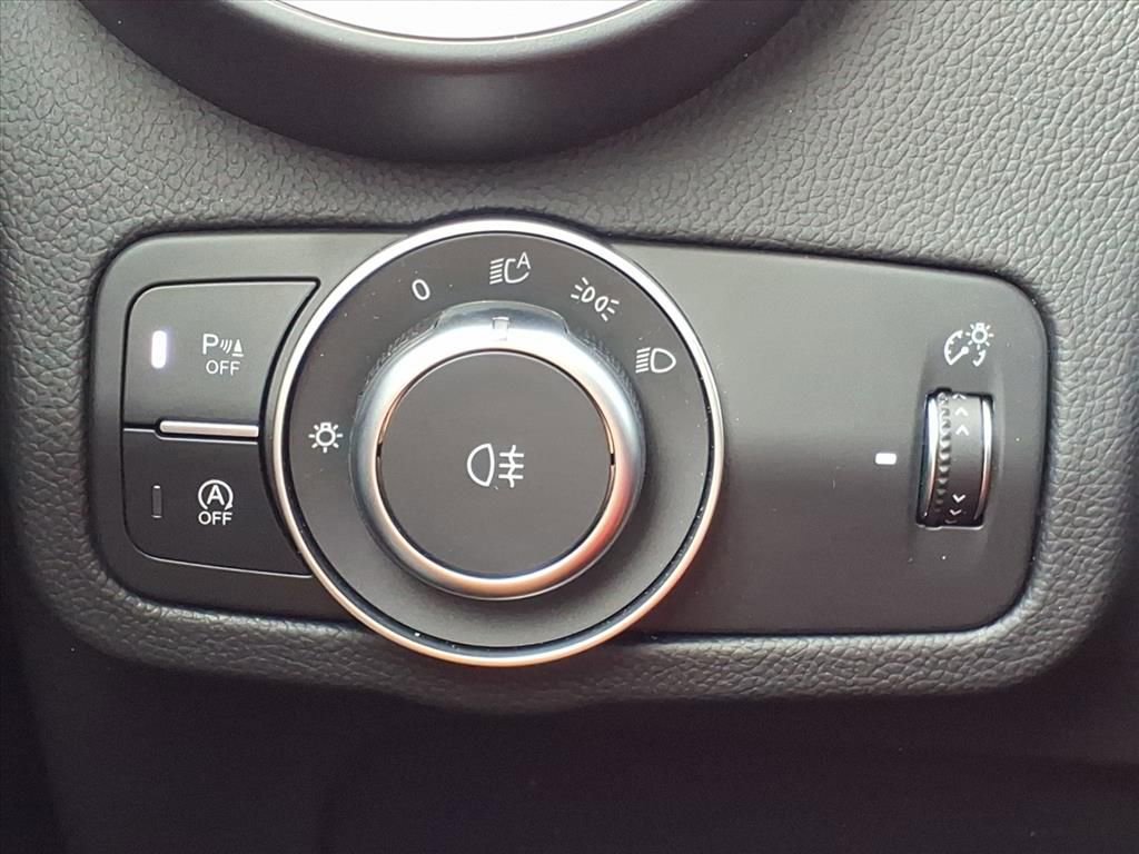 New 2026 Alfa Romeo Stelvio Sprint w/ Convenience Package image 25