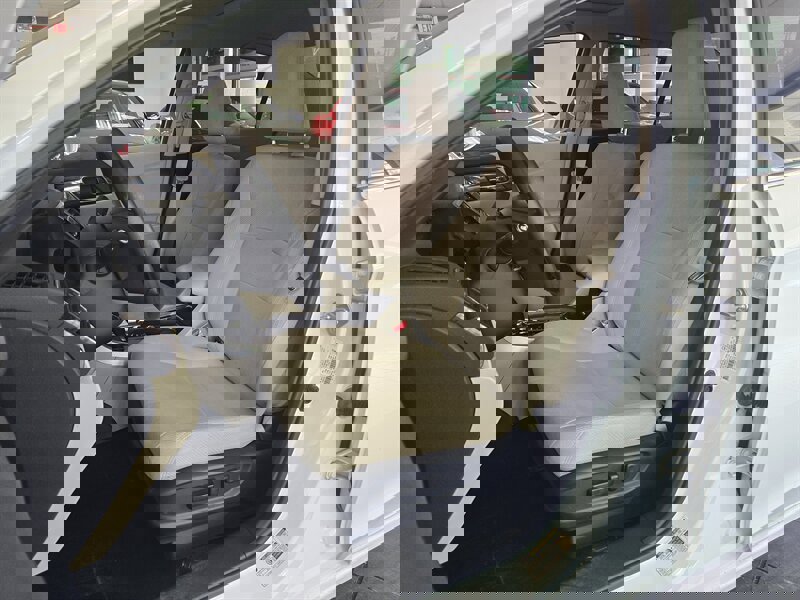 Used 2016 Honda Accord EX image 9