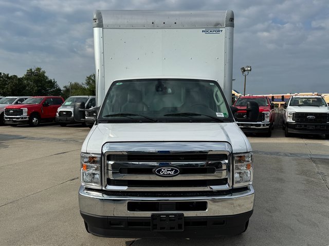New 2026 Ford E-450 and Econoline 450 Super Duty w/ Power Equipment Group image 2