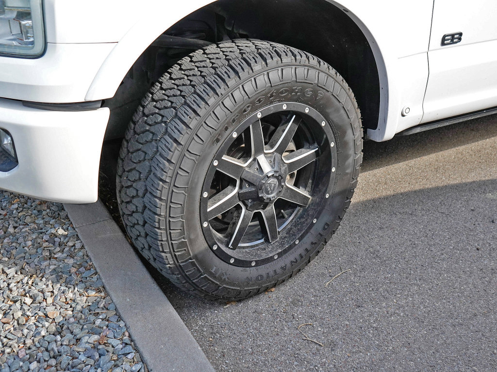 Used 2019 Ford F150 XLT w/ Trailer Tow Package image 3