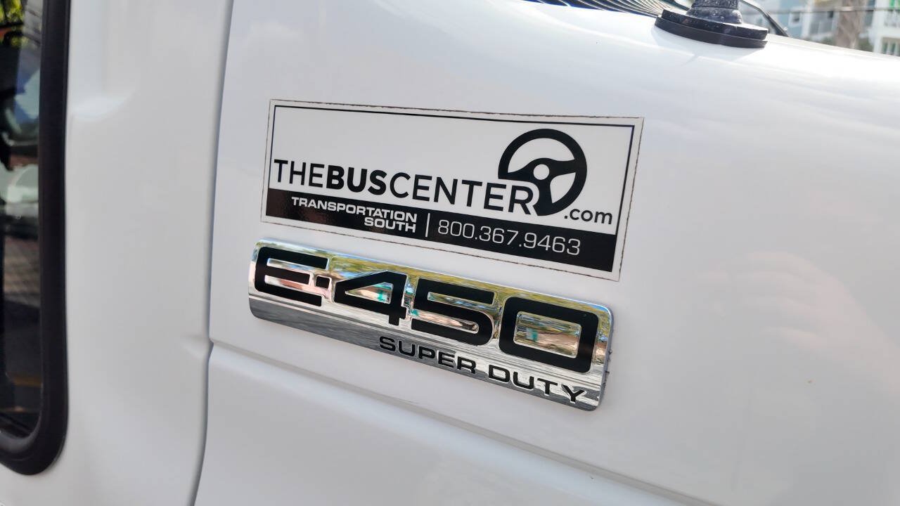 Used 2010 Ford E-450 and Econoline 450 Super Duty RWD image 5