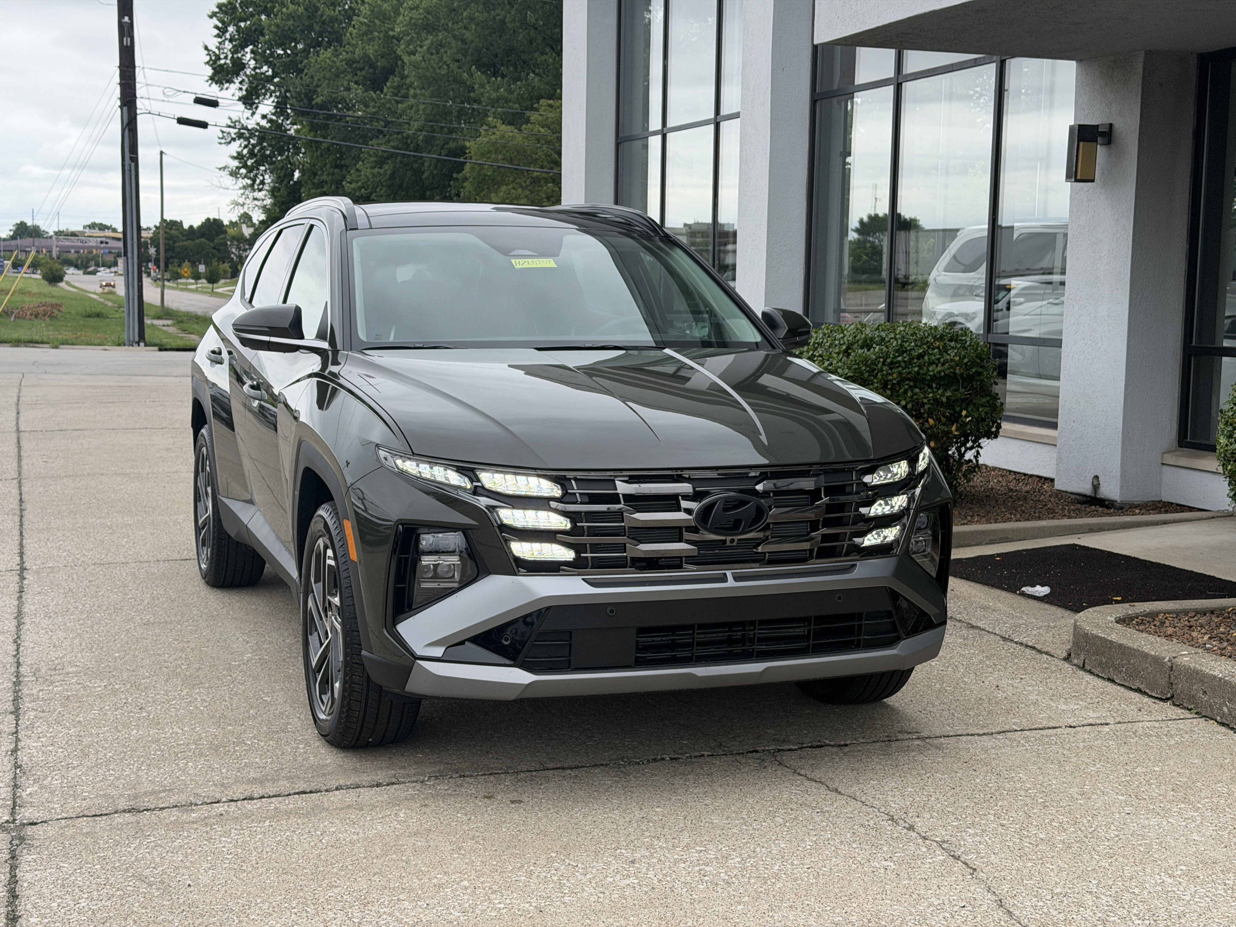 New 2026 Hyundai Tucson Limited AWD/4WD image 19