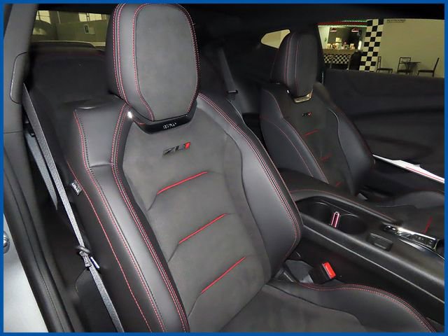 Used 2023 Chevrolet Camaro ZL1 image 9