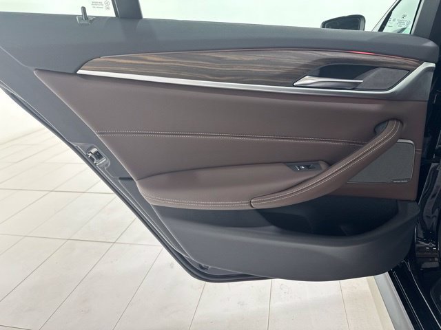 Certified 2023 BMW 540i xDrive w/ M Sport Package AWD/4WD image 15