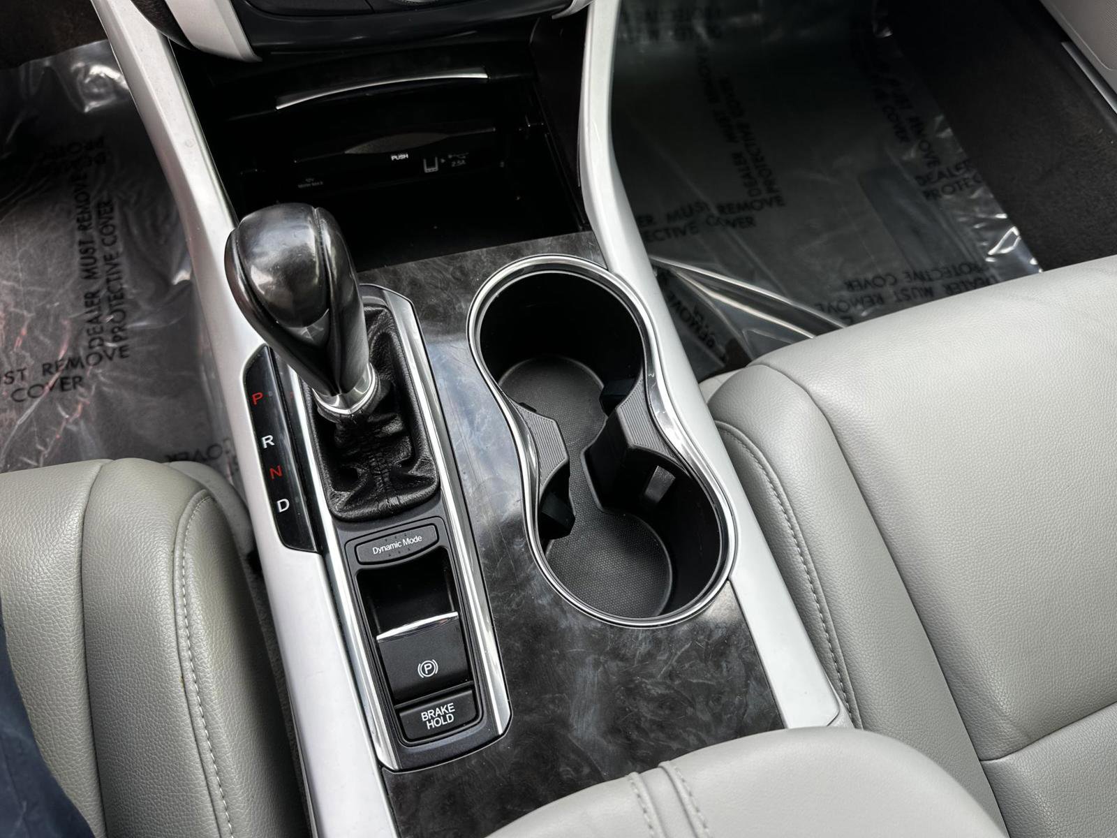 Used 2018 Acura TLX image 23