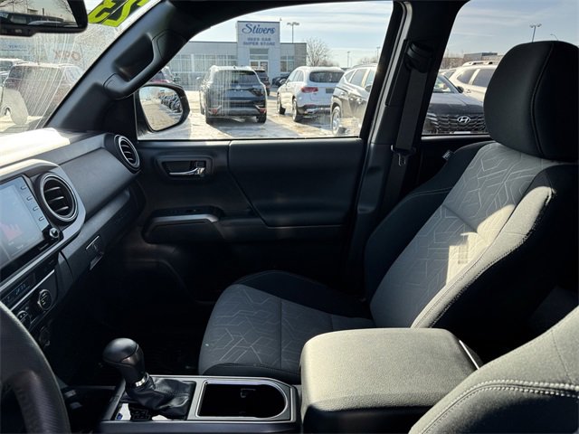 Used 2023 Toyota Tacoma TRD Off-Road w/ Black Out Package (TMS) image 22