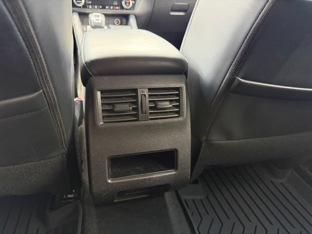 Used 2024 Mitsubishi Outlander SE FWD image 24