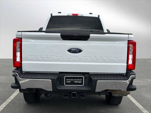 Used 2023 Ford F350 XLT w/ FX4 Off-Road Package image 6