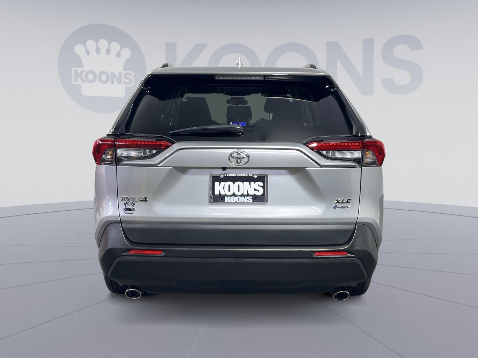 Used 2025 Toyota RAV4 XLE image 5