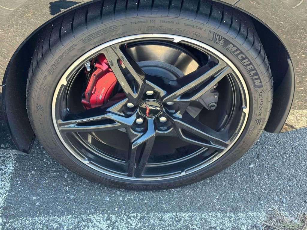 Used 2020 Chevrolet Corvette Stingray Premium Conv w/ 3LT Preferred Equipment Group RWD image 11