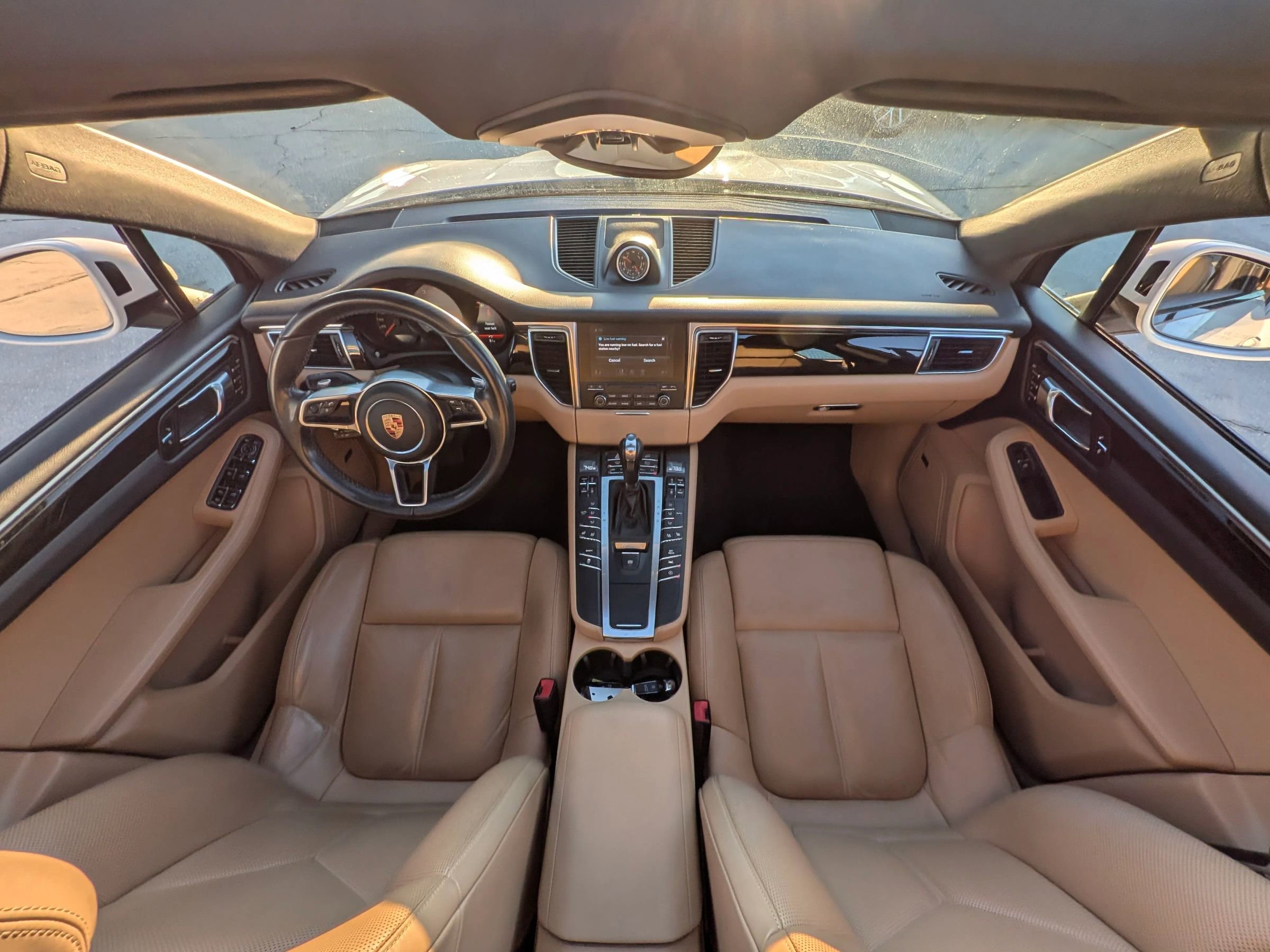 Used 2017 Porsche Macan S image 8