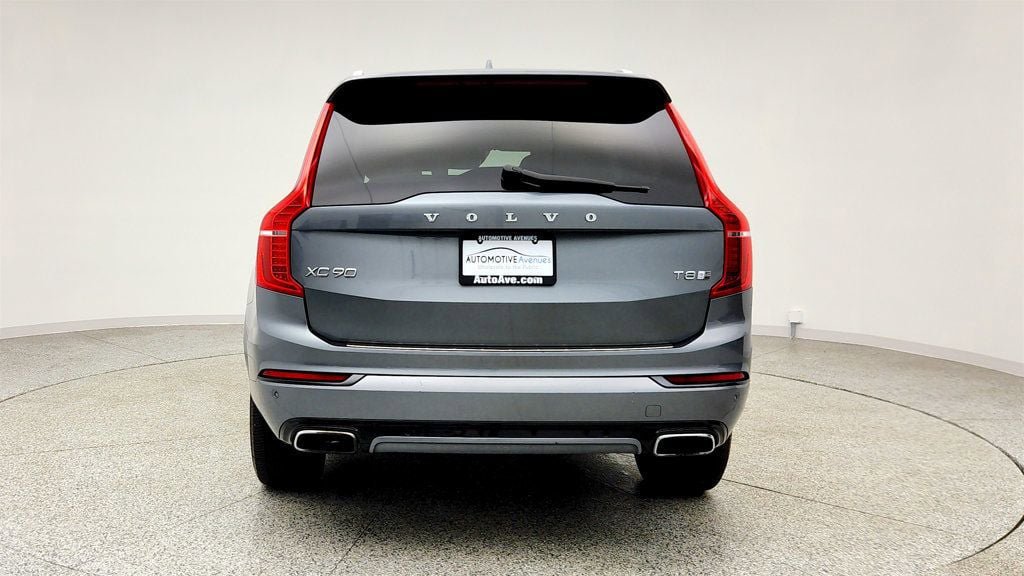Used 2017 Volvo XC90 T8 R-Design w/ Vision Package image 6