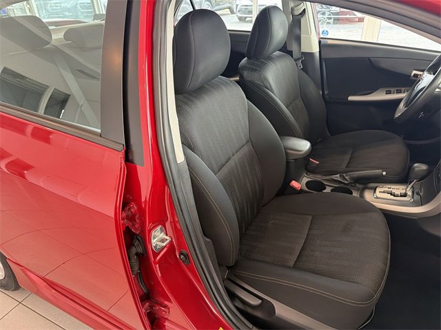 Used 2013 Toyota Corolla S image 18