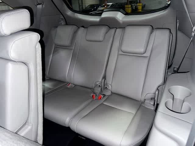 Certified 2017 Toyota Highlander XLE FWD image 18