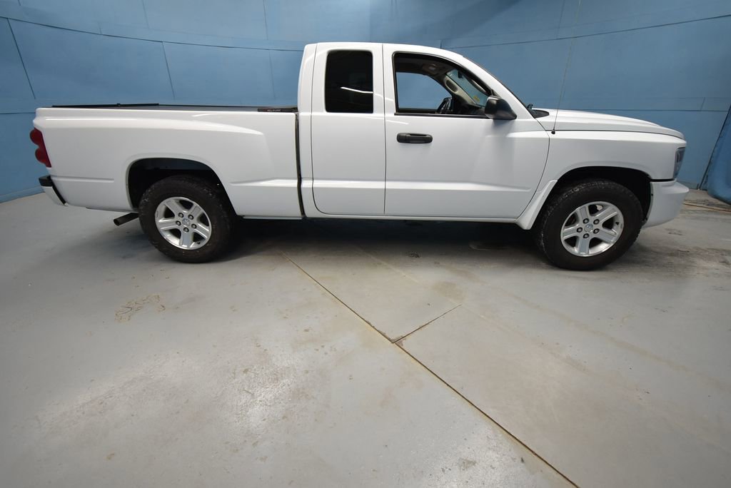 Used 2011 Dodge Dakota Big Horn image 31