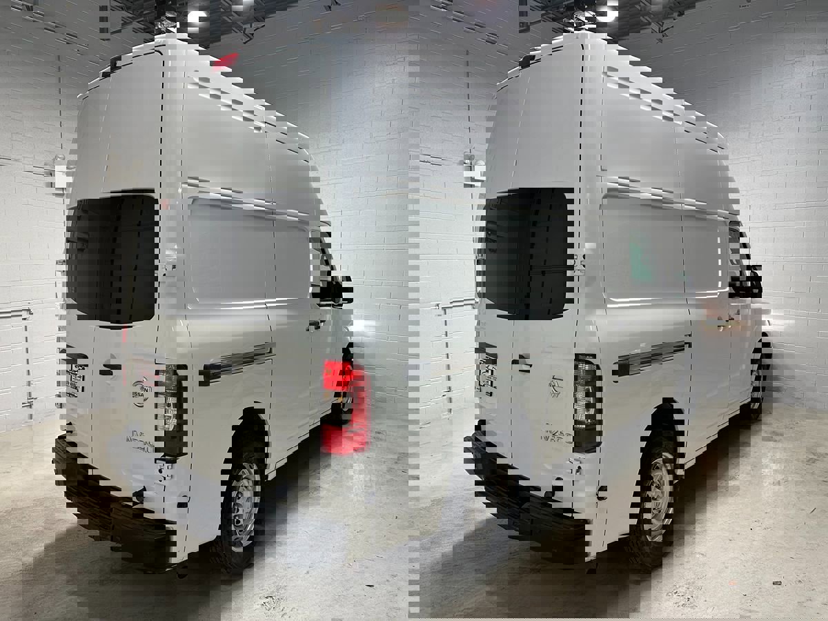 Used 2018 Nissan NV 2500 SV w/ Rear Door Glass Package image 5
