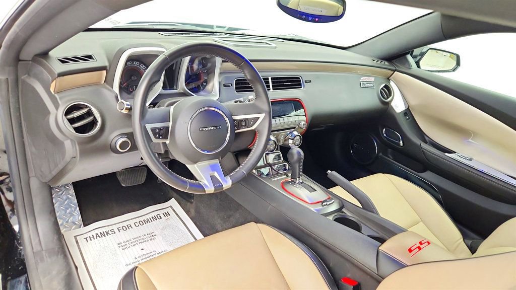 Used 2010 Chevrolet Camaro SS w/ RS Package image 13