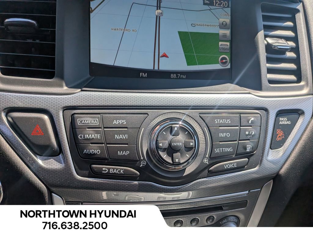Used 2019 Nissan Pathfinder SL AWD/4WD image 21