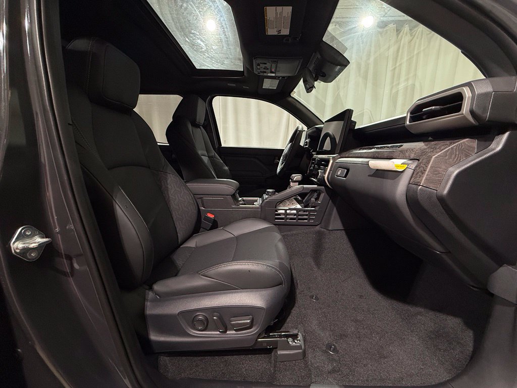 New 2026 Toyota Tacoma Limited AWD/4WD image 21